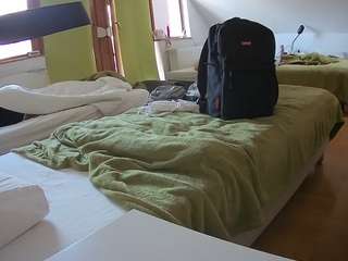 voyeurcam-julmodels-bed-2 Sex Cam Show