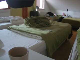 voyeurcam-julmodels-bed-2 live webcam show
