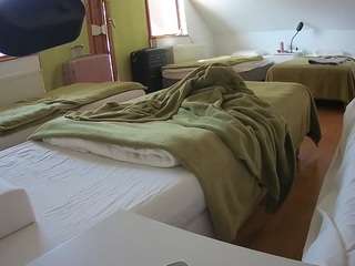 voyeurcam-julmodels-bed-2