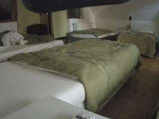 voyeurcam-julmodels-bed-2