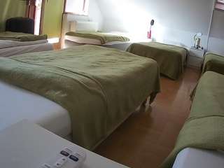 voyeurcam-julmodels-bed-2