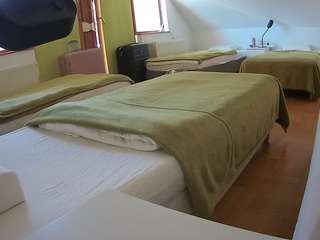 voyeurcam-julmodels-bed-2