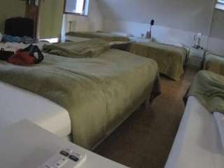 voyeurcam-julmodels-bed-2