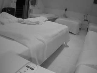 Julmodels Bedroom-D2 live cam preview