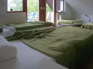 Julmodels Bedroom-D2's Live Sex Cam Show