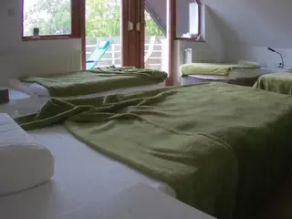 Julmodels Bedroom-D2's Live Sex Cam Show