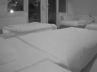 Julmodels Bedroom-D2's Live Sex Cam Show