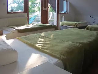 Julmodels Bedroom-D2's Live Sex Cam Show