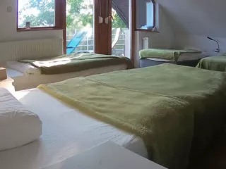 Julmodels Bedroom-D2's Live Sex Cam Show