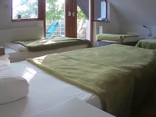 Julmodels Bedroom-D2's Live Sex Cam Show