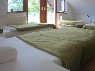 Julmodels Bedroom-D2's Live Sex Cam Show