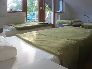 Julmodels Bedroom-D2's Live Sex Cam Show