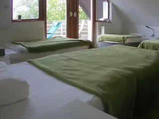 Julmodels Bedroom-D2's Live Sex Cam Show