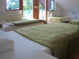 Julmodels Bedroom-D2's Live Sex Cam Show