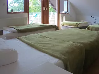 Julmodels Bedroom-D2's Live Sex Cam Show