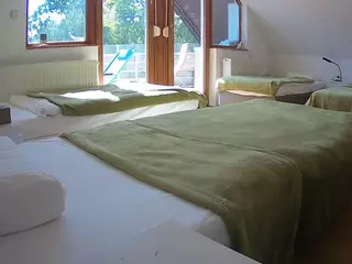 Julmodels Bedroom-D2's Live Sex Cam Show