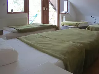 Julmodels Bedroom-D2's Live Sex Cam Show