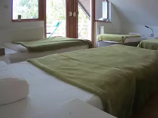 Julmodels Bedroom-D2's Live Sex Cam Show