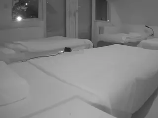 Julmodels Bedroom-D2's Live Sex Cam Show