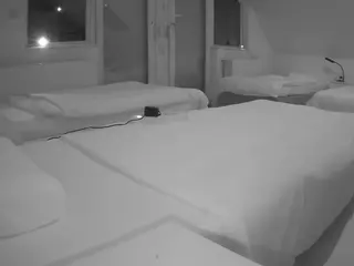 Julmodels Bedroom-D2's Live Sex Cam Show