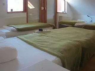 Julmodels Bedroom-D2's Live Sex Cam Show