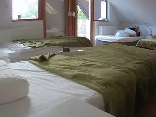 Julmodels Bedroom-D2's Live Sex Cam Show