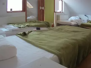 Julmodels Bedroom-D2's Live Sex Cam Show