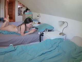 Www Voyeur House Tv Com camsoda voyeurcam-julmodels-bed-3