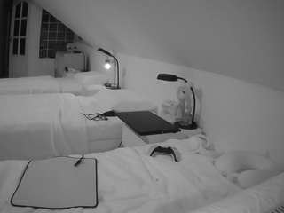 voyeurcam-julmod... Live Webcam on CamSoda