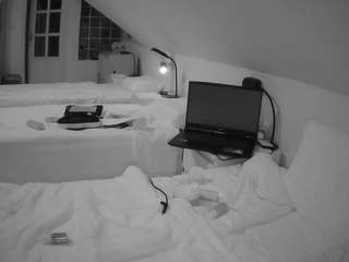 voyeurcam-julmod... Live Webcam on CamSoda