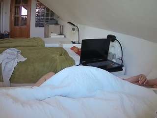 voyeurcam-julmodels-bed-3