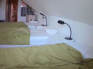 voyeurcam-julmodels-... webcam