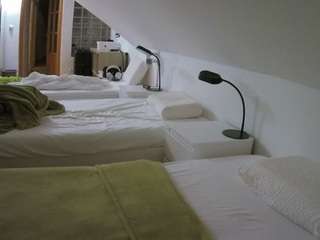 voyeurcam-julmodels-bed-3