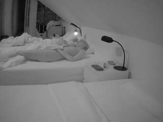voyeurcam-julmod... Live Webcam on CamSoda