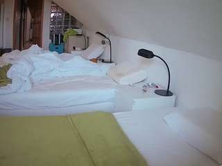 voyeurcam-julmod... Live Webcam on CamSoda