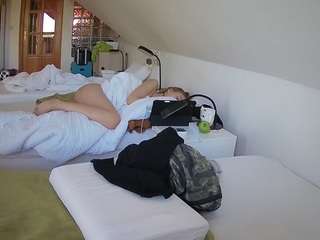 voyeurcam-julmodels-bed-3 webcam model