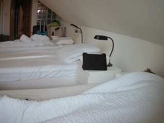 voyeurcam-julmodels-bed-3 Live Webcam on CamSoda