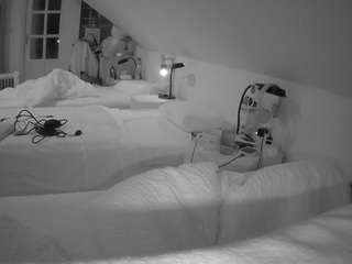 voyeurcam-julmod... Live Webcam on CamSoda