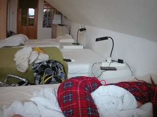 voyeurcam-julmodels-bed-3