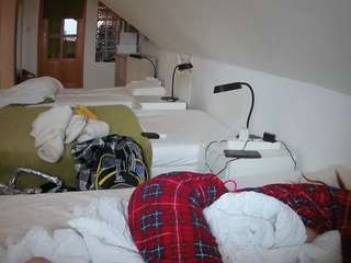 voyeurcam-julmodels-bed-3