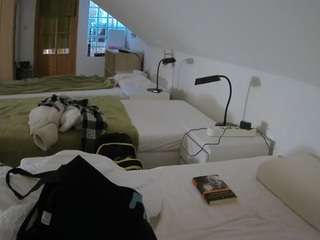 voyeurcam-julmodels-bed-3