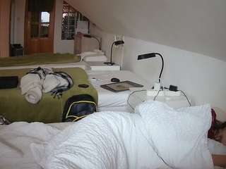 voyeurcam-julmodels-bed-3