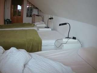 voyeurcam-julmodels-bed-3