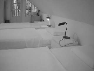 voyeurcam-julmod... Live Webcam on CamSoda