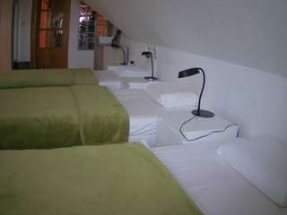 voyeurcam-julmodels-bed-3