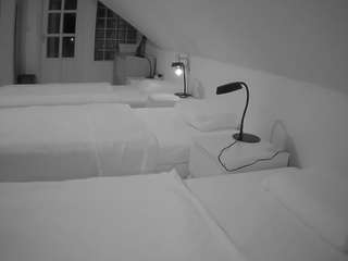 voyeurcam-julmod... Live Webcam on CamSoda