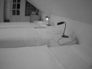 voyeurcam-julmod... Live Webcam on CamSoda