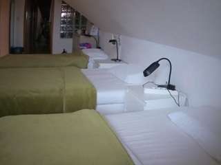 voyeurcam-julmodels-bed-3