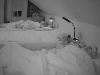 voyeurcam-julmod... Live Webcam on CamSoda