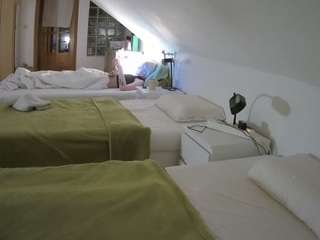 voyeurcam-julmodels-bed-3
